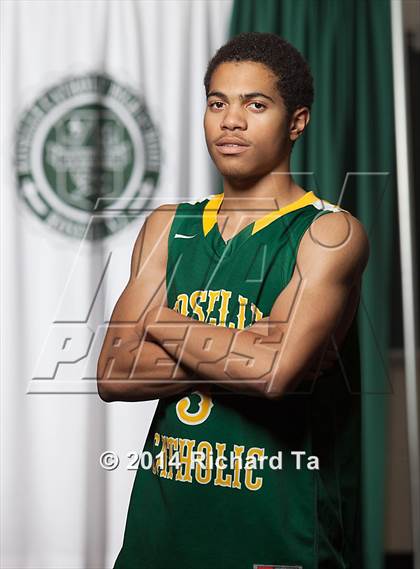 Thumbnail 1 in Roselle Catholic (Preseason Top 10 Photo Shoot) photogallery.