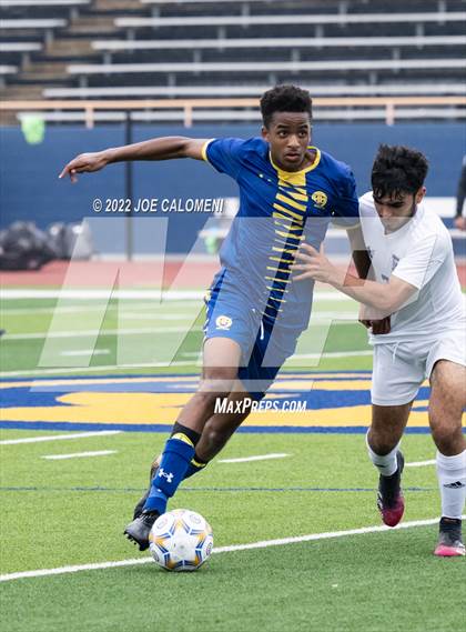 Thumbnail 2 in Boerne vs Alamo Heights (Alamo Heights Invitational) photogallery.