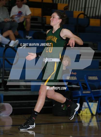 Thumbnail 1 in Moorpark @ Agoura photogallery.