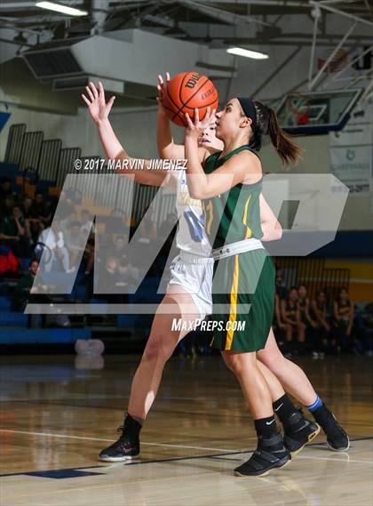 Thumbnail 1 in Moorpark @ Agoura photogallery.