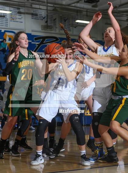 Thumbnail 1 in Moorpark @ Agoura photogallery.