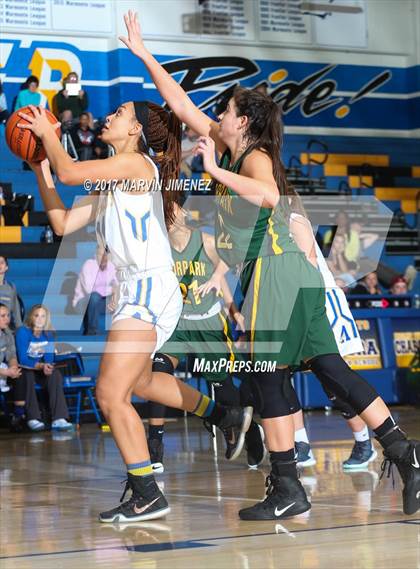 Thumbnail 1 in Moorpark @ Agoura photogallery.