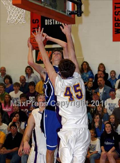 Thumbnail 3 in Allegheny-Clarion Valley vs North Clarion (PIAA District 9 KSAC Final) photogallery.