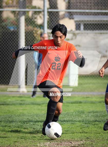 Thumbnail 2 in Poly vs Vista del Lago (Norte Vista Varsity Tournament) photogallery.
