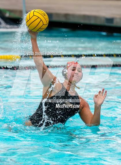 Thumbnail 3 in Foothill vs Laguna Beach (Newport Invite) photogallery.