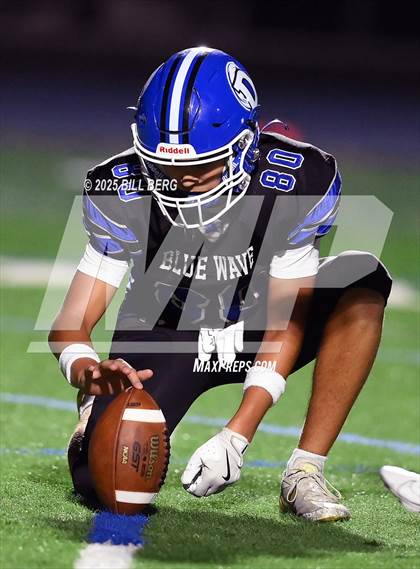 Thumbnail 3 in Naugatuck @ Darien photogallery.