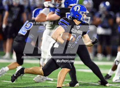 Thumbnail 2 in Naugatuck @ Darien photogallery.