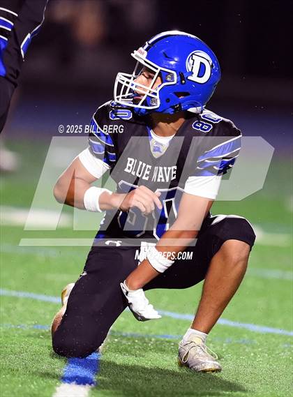 Thumbnail 1 in Naugatuck @ Darien photogallery.
