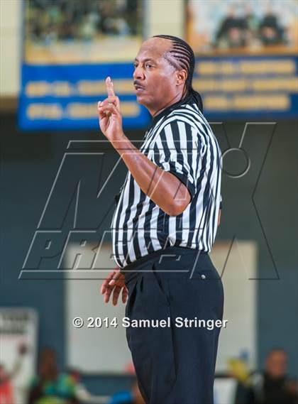 Thumbnail 2 in College Park vs. St. Mary's (Prep2Prep Tip-Off Classic) photogallery.