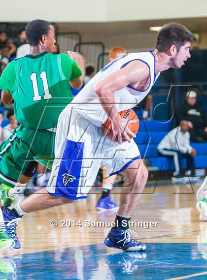 Thumbnail 2 in College Park vs. St. Mary's (Prep2Prep Tip-Off Classic) photogallery.