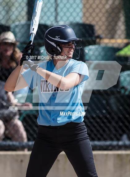 Thumbnail 2 in Las Plumas vs. Pleasant Valley photogallery.