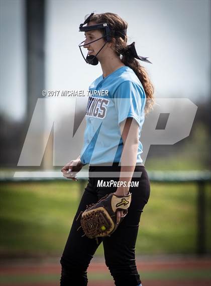 Thumbnail 3 in Las Plumas vs. Pleasant Valley photogallery.