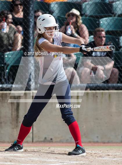 Thumbnail 3 in Las Plumas vs. Pleasant Valley photogallery.