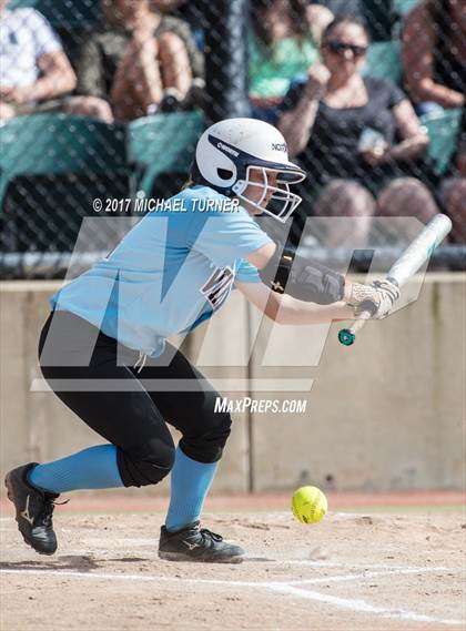 Thumbnail 2 in Las Plumas vs. Pleasant Valley photogallery.