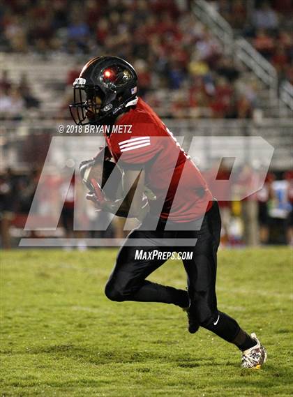 Thumbnail 2 in Page @ Ravenwood photogallery.