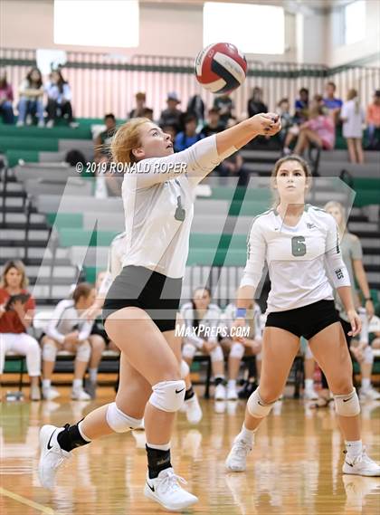 Thumbnail 3 in Aubrey @ Caddo Mills photogallery.
