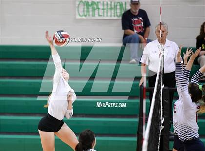 Thumbnail 2 in Aubrey @ Caddo Mills photogallery.