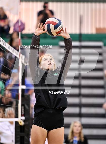 Thumbnail 1 in Aubrey @ Caddo Mills photogallery.