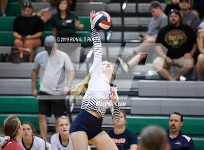 Thumbnail 3 in Aubrey @ Caddo Mills photogallery.