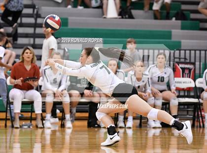 Thumbnail 1 in Aubrey @ Caddo Mills photogallery.