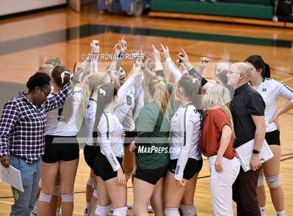 Thumbnail 1 in Aubrey @ Caddo Mills photogallery.