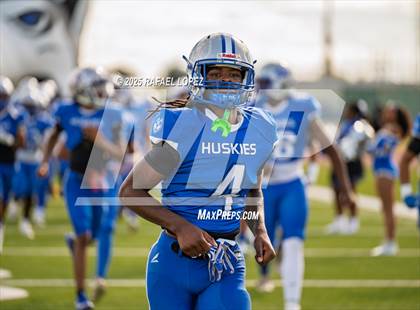 Thumbnail 3 in Lufkin vs. Westbury (UIL Football 5A D1 Bi-District) photogallery.
