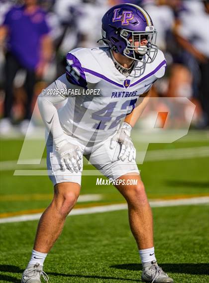 Thumbnail 1 in Lufkin vs. Westbury (UIL Football 5A D1 Bi-District) photogallery.