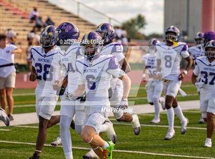 Thumbnail 3 in Lufkin vs. Westbury (UIL Football 5A D1 Bi-District) photogallery.