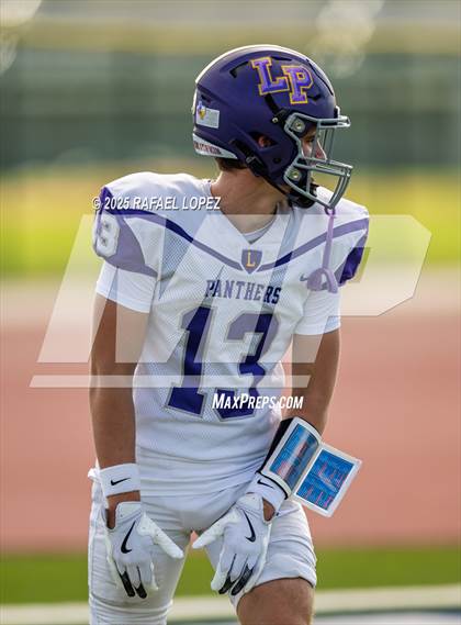 Thumbnail 2 in Lufkin vs. Westbury (UIL Football 5A D1 Bi-District) photogallery.