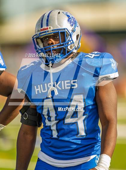 Thumbnail 3 in Lufkin vs. Westbury (UIL Football 5A D1 Bi-District) photogallery.