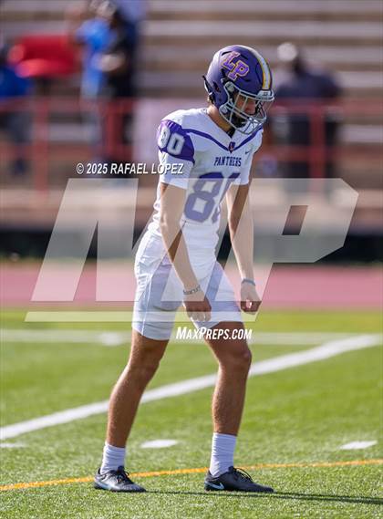 Thumbnail 1 in Lufkin vs. Westbury (UIL Football 5A D1 Bi-District) photogallery.