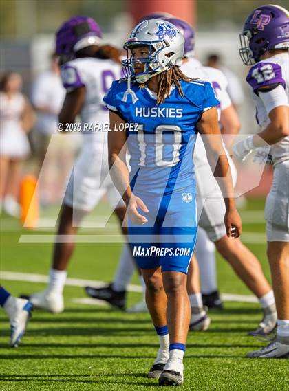 Thumbnail 2 in Lufkin vs. Westbury (UIL 5A D1 Football Bi-District) photogallery.