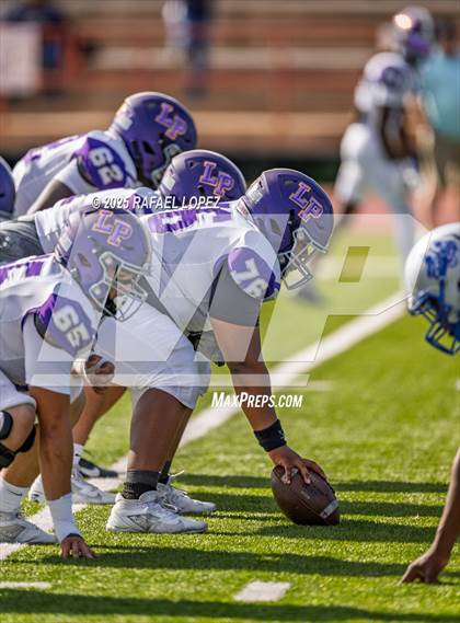Thumbnail 2 in Lufkin vs. Westbury (UIL Football 5A D1 Bi-District) photogallery.