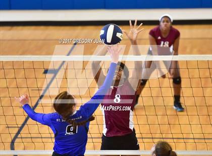 Thumbnail 2 in De La Salle vs St. Scholastica (Catholic League Tournament) photogallery.