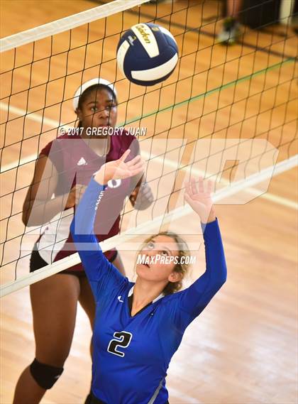 Thumbnail 2 in De La Salle vs St. Scholastica (Catholic League Tournament) photogallery.