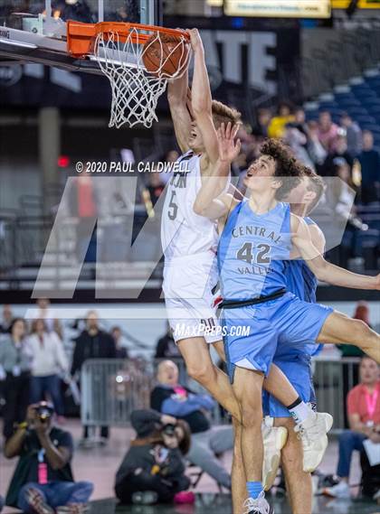 Thumbnail 1 in Central Valley vs. Union (WIAA 4A Semifinal)  photogallery.