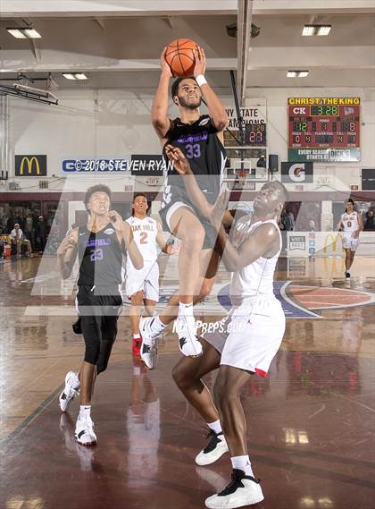 Thumbnail 2 in Oak Hill Academy vs. Garfield (GEICO National Tournament Quarterfinal) photogallery.