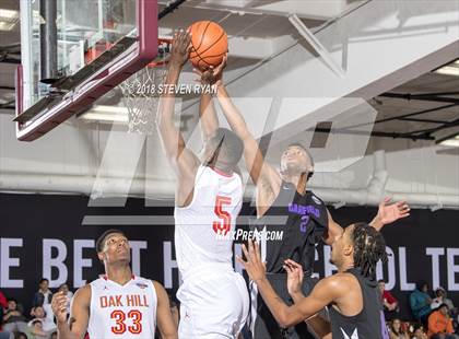 Thumbnail 1 in Oak Hill Academy vs. Garfield (GEICO National Tournament Quarterfinal) photogallery.