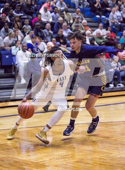 Thumbnail 2 in Belleville East @ O'Fallon (IHSA Class 4A Regional Championship) photogallery.