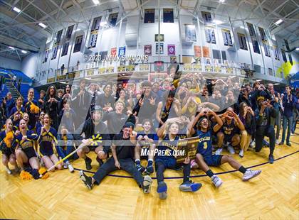 Thumbnail 2 in Belleville East @ O'Fallon (IHSA Class 4A Regional Championship) photogallery.