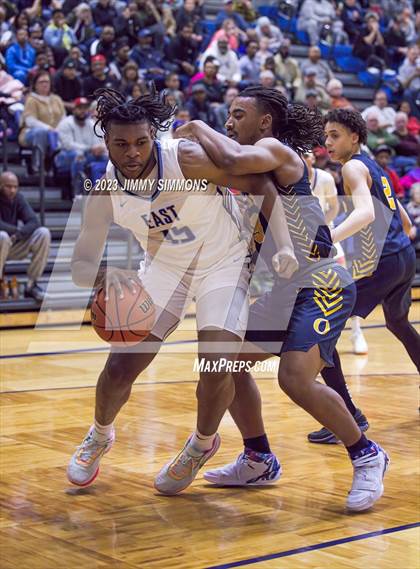Thumbnail 1 in Belleville East @ O'Fallon (IHSA Class 4A Regional Championship) photogallery.