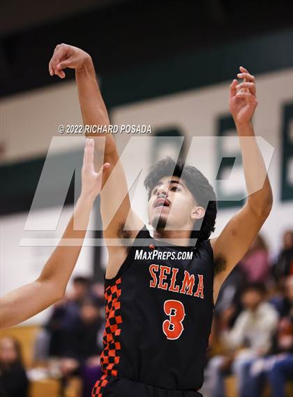 Thumbnail 3 in Selma @ Reedley photogallery.