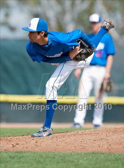 Thumbnail 1 in Murrieta Valley vs. Los Alamitos photogallery.