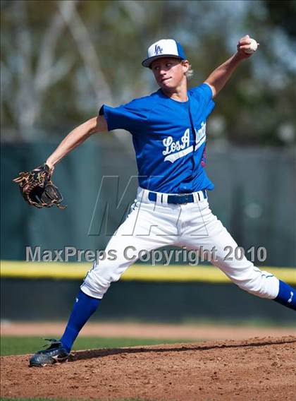 Thumbnail 1 in Murrieta Valley vs. Los Alamitos photogallery.