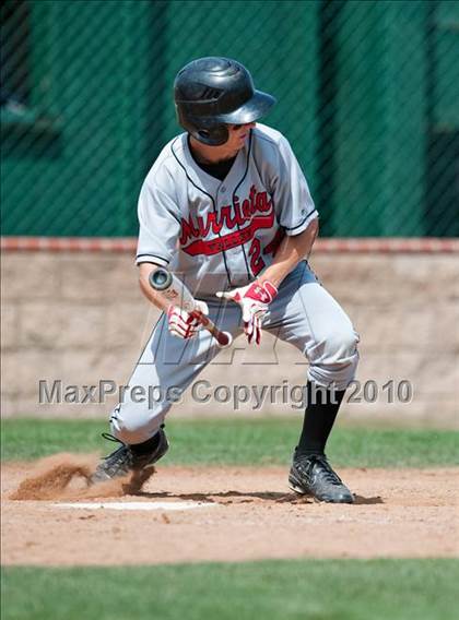 Thumbnail 3 in Murrieta Valley vs. Los Alamitos photogallery.