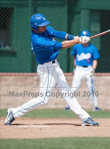 Thumbnail 2 in Murrieta Valley vs. Los Alamitos photogallery.