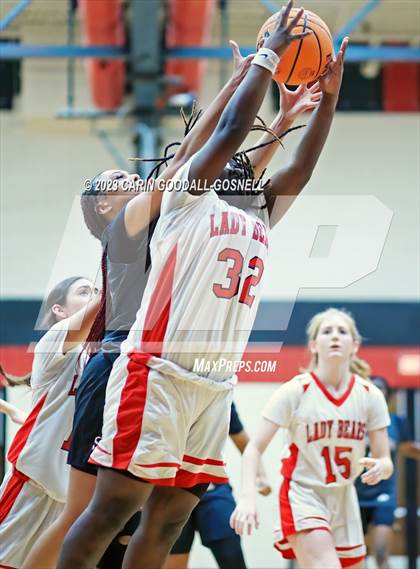 Thumbnail 3 in South Central @ New Bern photogallery.