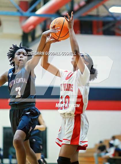 Thumbnail 2 in South Central @ New Bern photogallery.