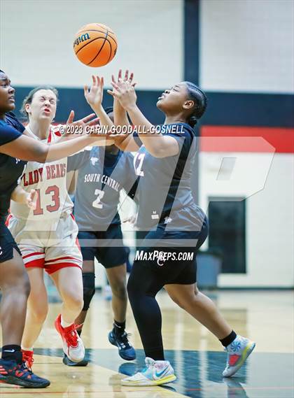 Thumbnail 3 in South Central @ New Bern photogallery.
