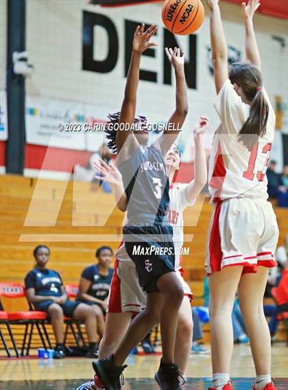 Thumbnail 3 in South Central @ New Bern photogallery.